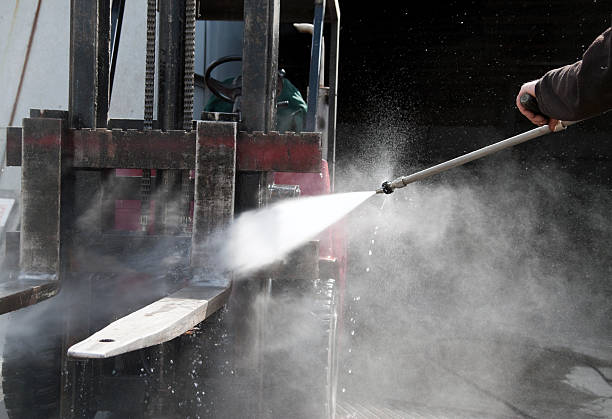Best Restaurant Pressure Washing  in West Lealman, FL